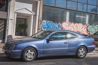 Mercedes-Benz CLK 230 2004-thumb-15