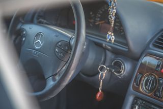 Mercedes-Benz CLK 230 2004-thumb-18