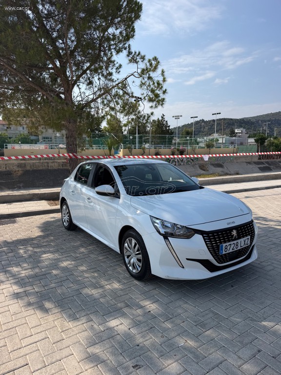 Peugeot 208 2022