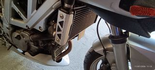 Suzuki SV 650 S 2003-thumb-6