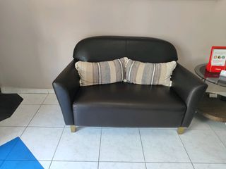 σαλονι με τεχνοδερμα