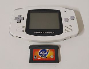 Nintendo Gameboy Advance White + Jimmy Neutron