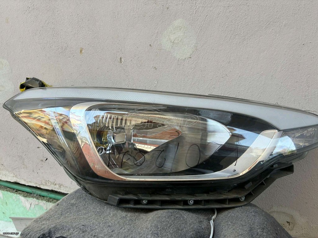 Hyundai i20 εμπρός φανάρι