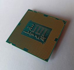 Intel Core i7-4790 3.60GHz (Socket LGA1150)-thumb-3