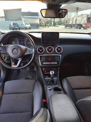 Mercedes-Benz A 160 2016-thumb-6