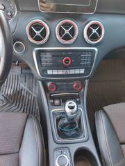 Mercedes-Benz A 160 2016-thumb-7