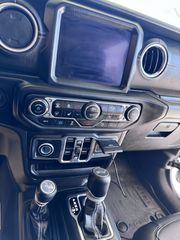 Jeep Wrangler 2024 SAHARA EDITION PLUG IN HYBRID-thumb-6