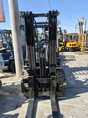 Nissan 2011 YG1D2A32Q-thumb-2
