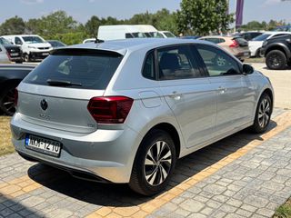 Volkswagen Polo 2021-thumb-7