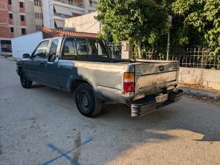 Toyota Hilux 1992 YN90L-thumb-1