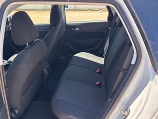 Peugeot 308 2016 120 hp- AUTOMATIC - ΑΠΟ ΜΕΓΑΛΟ SERVICE-thumb-12
