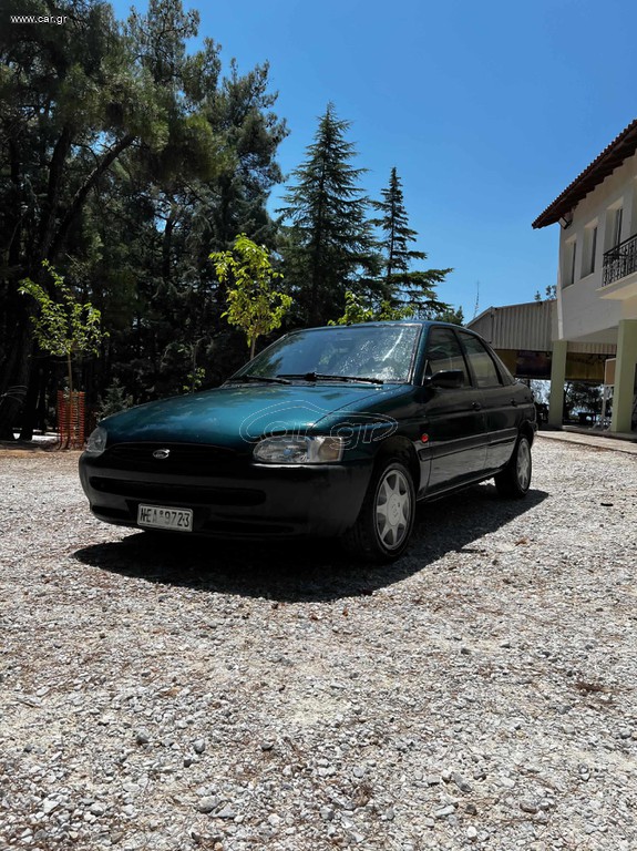 Ford Escort 1998