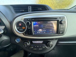 Toyota Yaris 2013 1.5 HYBRID