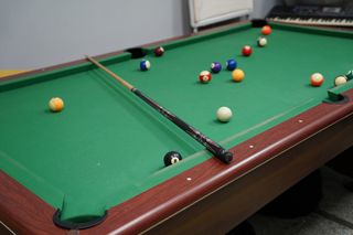 ΜΠΙΛΙΑΡΔΟ ΜΕΤΑΧΕΙΡΙΣΜΕΝΟ ΣΕ ΕΞΑΙΡΕΤΙΚΗ ΚΑΤΑΣΤΑΣΗ