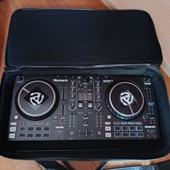 Numark Mixtrack Pro FX