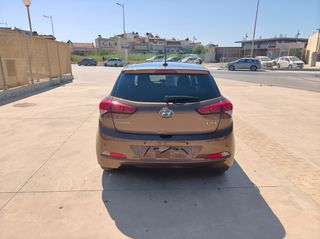Hyundai i 20 2016 1.2cc Classic Panorama * ΑΡΙΣΤΟ! * ΕΓΓΥΗΣΗ*-thumb-7