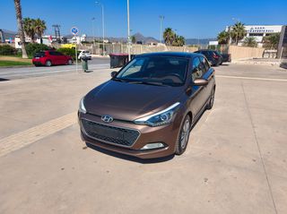 Hyundai i 20 2016 1.2cc Classic Panorama * ΑΡΙΣΤΟ! * ΕΓΓΥΗΣΗ*-thumb-1