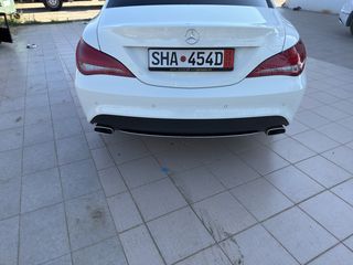Mercedes-Benz CLA 200 2016-thumb-3
