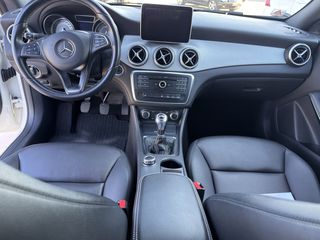 Mercedes-Benz CLA 200 2016-thumb-10