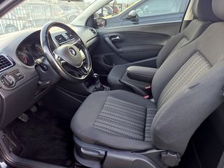 Volkswagen Polo 2016 1.4 TDI-thumb-17