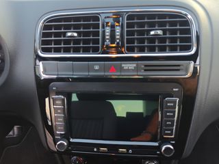 Volkswagen Polo 2016 1.4 TDI-thumb-24