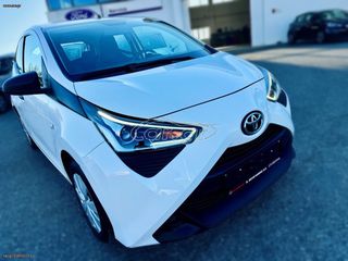 Toyota Aygo 2022 1.0 Team-thumb-1
