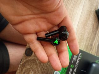 Razer hammerhead true wireless x-thumb-1