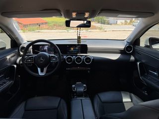 Mercedes-Benz A 220 2020-thumb-11