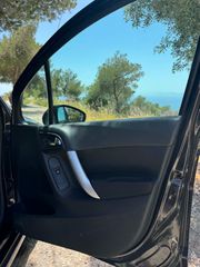 Citroen C3 2011-thumb-9