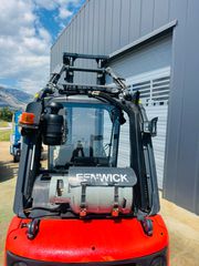 Linde 2011 H25 T-thumb-19