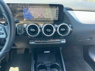Mercedes-Benz GLA 250 2021 GLA 250e 218HP 8DCT-thumb-18