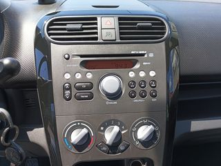 Suzuki Splash 2013-thumb-13
