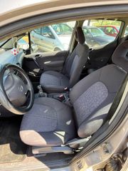 Mercedes-Benz A 140 2004-thumb-10