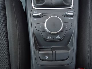Audi Q2 2022 30 TFSI-thumb-25