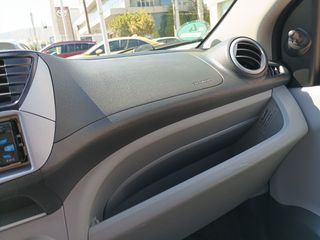 Suzuki Alto 2010-thumb-10