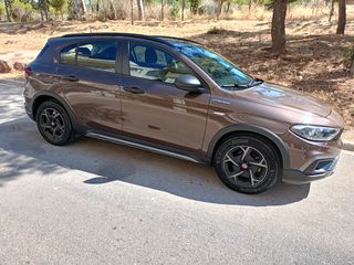 Fiat Tipo 2023 CROSS-thumb-3