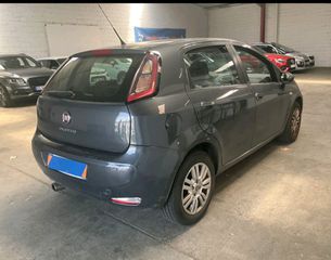 Fiat Punto 2015 1.2 Italia-thumb-2