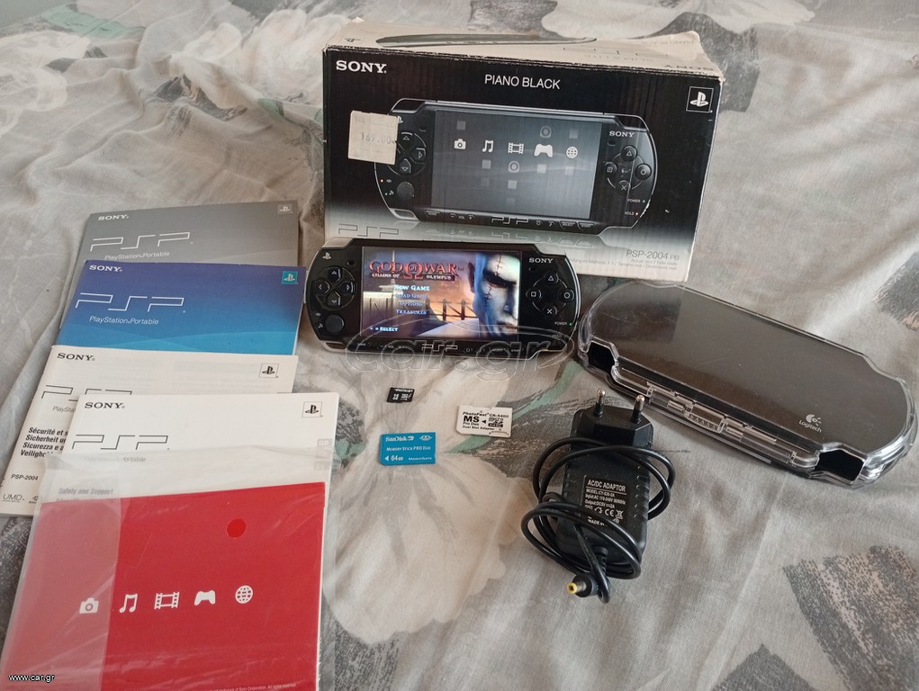 Psp piano black 2004