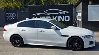 Jaguar XE 2019 R SPORT-thumb-3