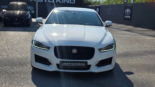 Jaguar XE 2019 R SPORT-thumb-5