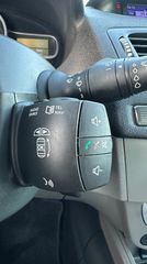 Renault Megane 2012-thumb-9