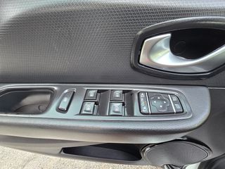 Renault Clio 2017 90PS*ΟΘΟΝΗ*NAVI*ΚΑΜΕΡΑ*ΤΗΛΕΦΩΝΟ*16ΑΡΕΣ ΖΑΝΤΕΣ*ΔΕΣ ΤΟ VIDEO*-thumb-45