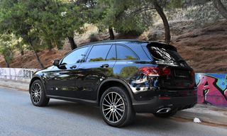 Mercedes-Benz GLC 300 2021 de-AMG PACKET-4MATIC-9G-NIGHT PACKET-thumb-2