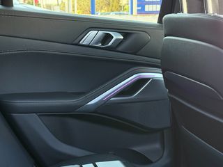 Bmw X6 2023 40d M Packet xDrive / Panorama-thumb-36