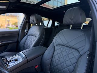 Bmw X6 2023 40d M Packet xDrive / Panorama-thumb-21