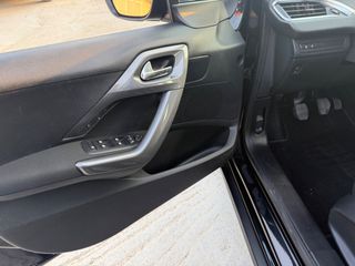 Peugeot 2008 2016 1.6 BLUEHDI-thumb-14