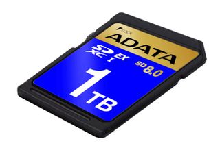 ADATA Technology 1TB SDXC SD8.0 EXPRESS Memory Card-thumb-1