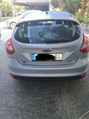 Ford Focus 2013-thumb-4