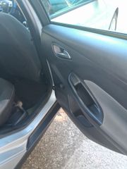 Ford Focus 2013-thumb-10