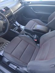 Volkswagen Golf 2005 FSI-thumb-8